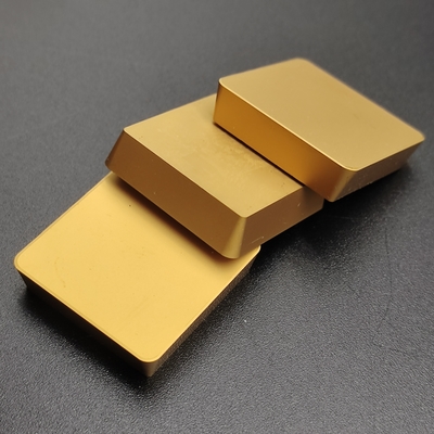 SPUN250620S στερεός κόπτης στροφής λεπίδων καρβιδίου ενθέτων καρβιδίου με το χρυσό επίστρωμα