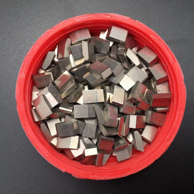Το καρβίδιο βολφραμίου είδε τις άκρες για τις κυκλικές λεπίδες πριονιών TCT    Ξύλινες τέμνουσες άκρες Hardmetal εργαλείων καρβιδίου βολφραμίου Yg6 K10